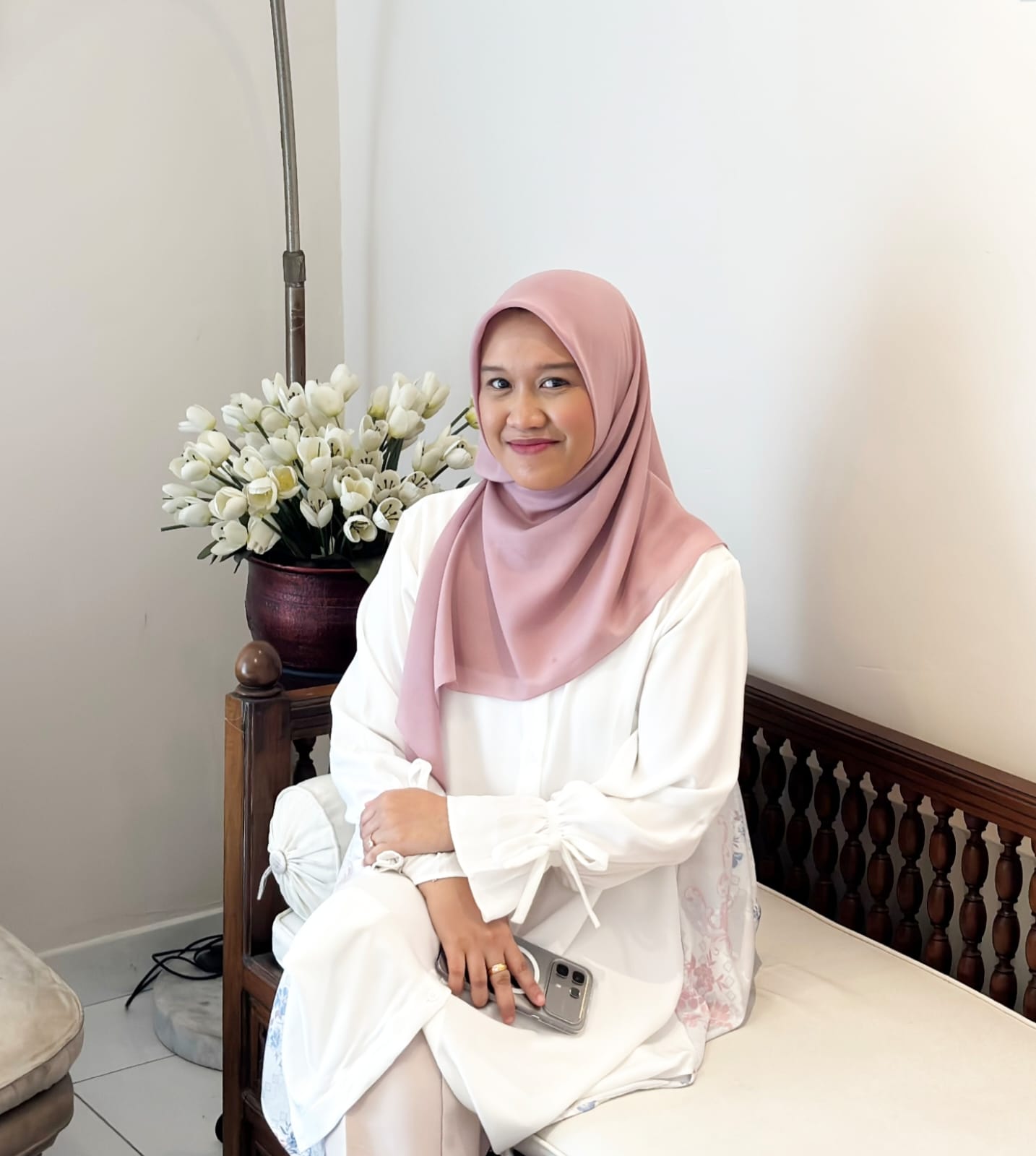 Sabrina Nadia, S.Sos., M.Si
