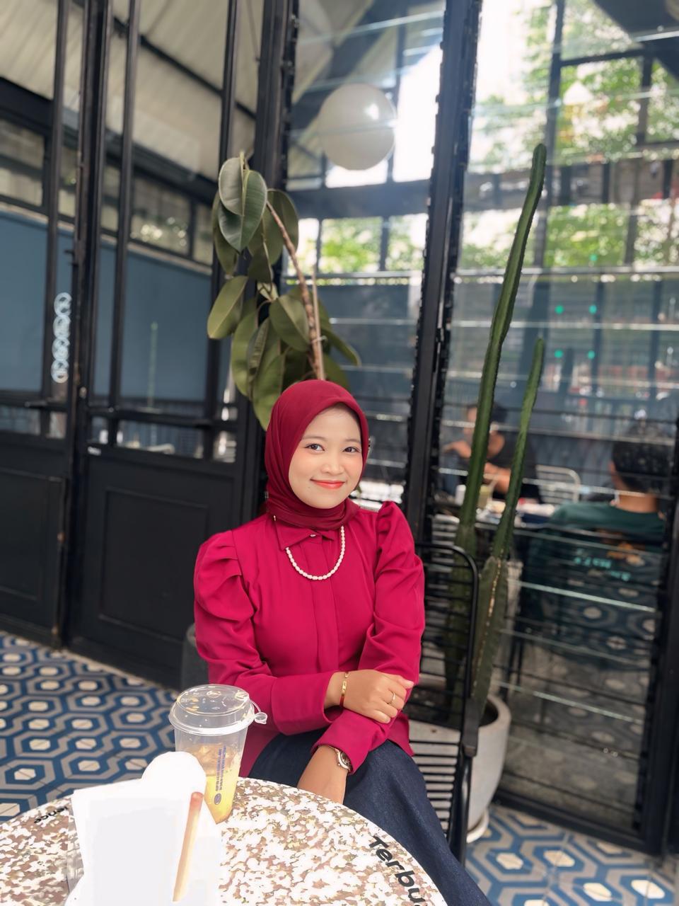 Vanya Dyah Pitaloka M.A.C.R., S.Tr.Sos., M.A.